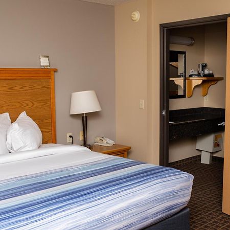 AmericInn by Wyndham Aberdeen Event Center Buitenkant foto